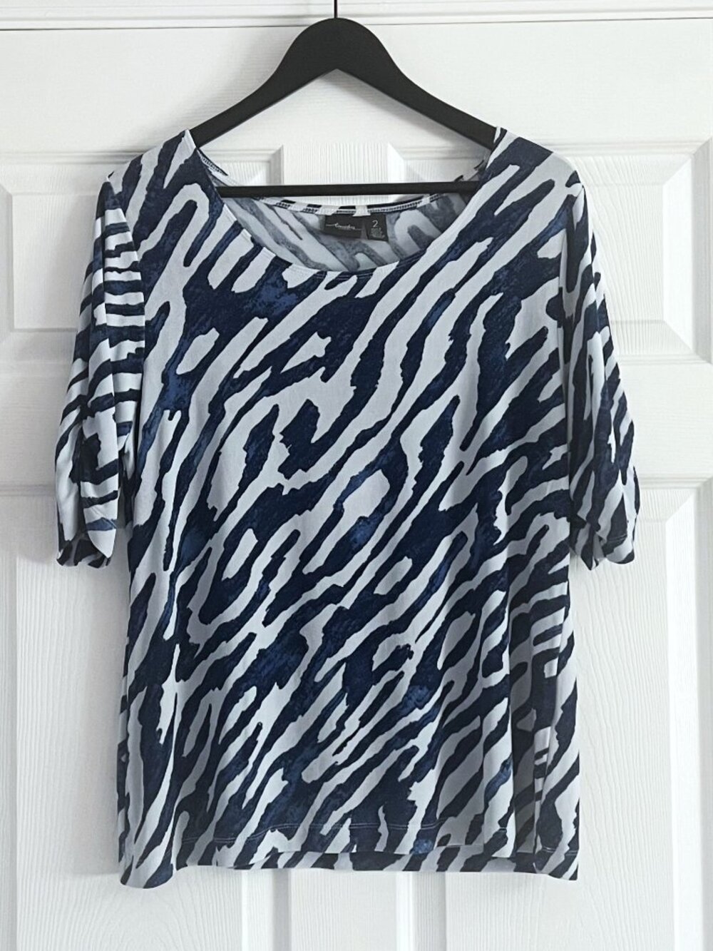 Chico's Travelers Blue Zebra Print Blouse Ruched 3/4 Sleeve Size L
